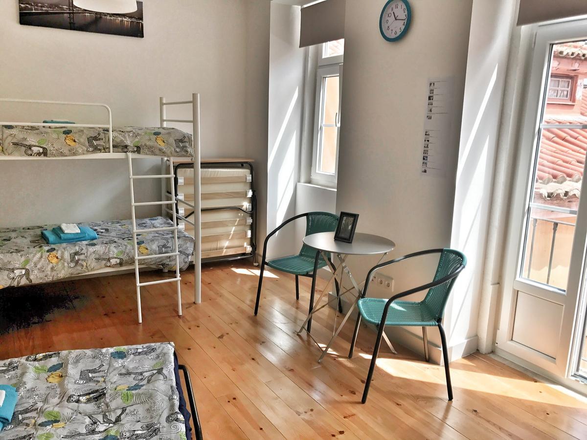 Guesthouse Castelo Lissabon Zimmer foto